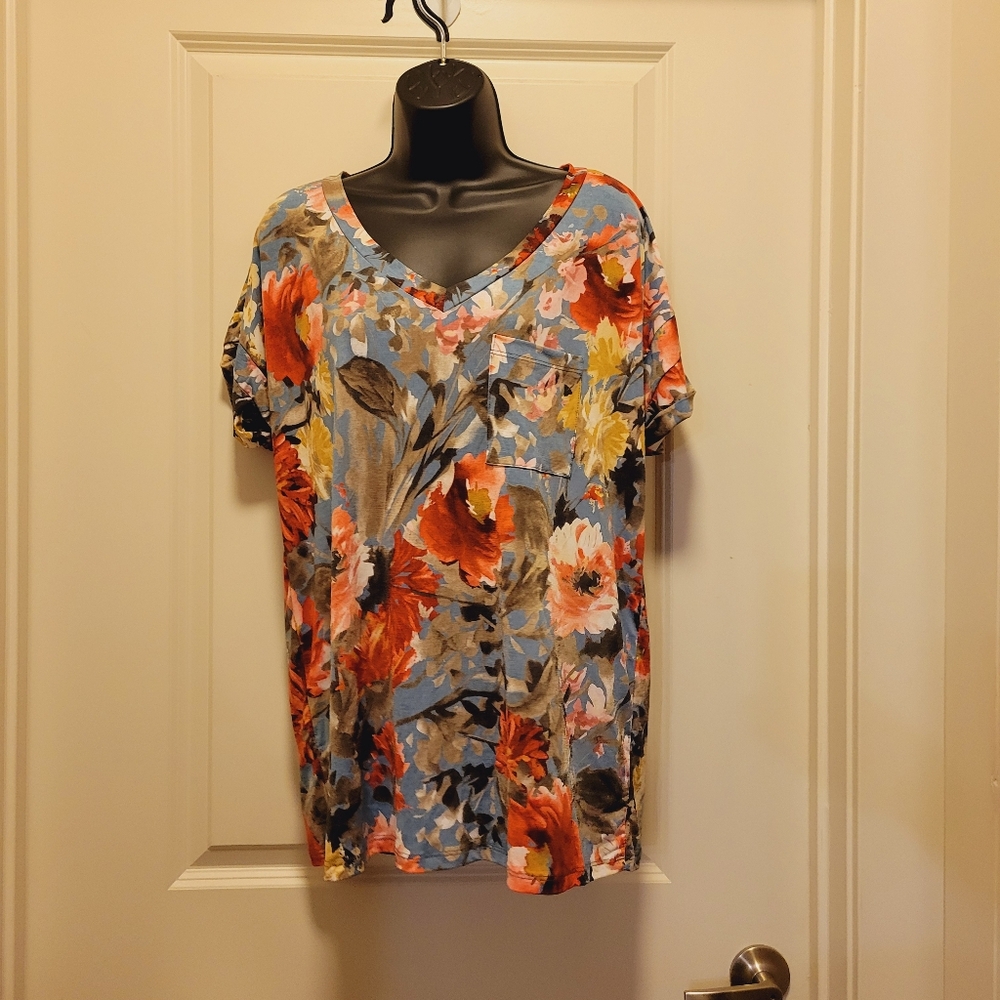 Blue-Tan-Red MultiColored Floral Boutique Blouse